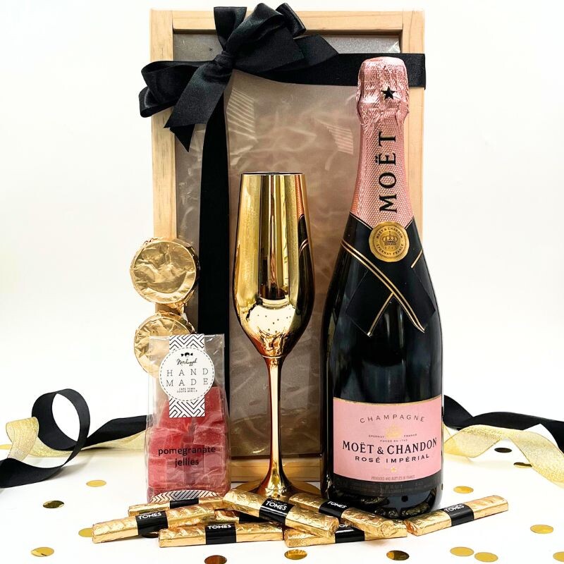 Champagne Showers Gift Box - Flowers and Gifts - Online flower shop
