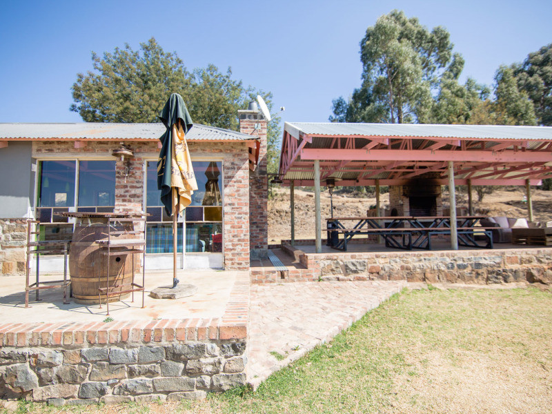 Lake Heron Game and Trout Farm Dullstroom Swop and Stay