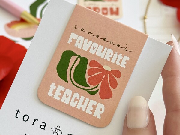 Fav Teacher - Magnetic Bookmark